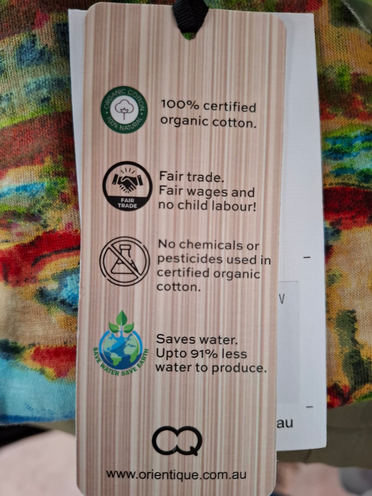 Maglietta Essential in Cotone Bio — Il tuo alleato everyday