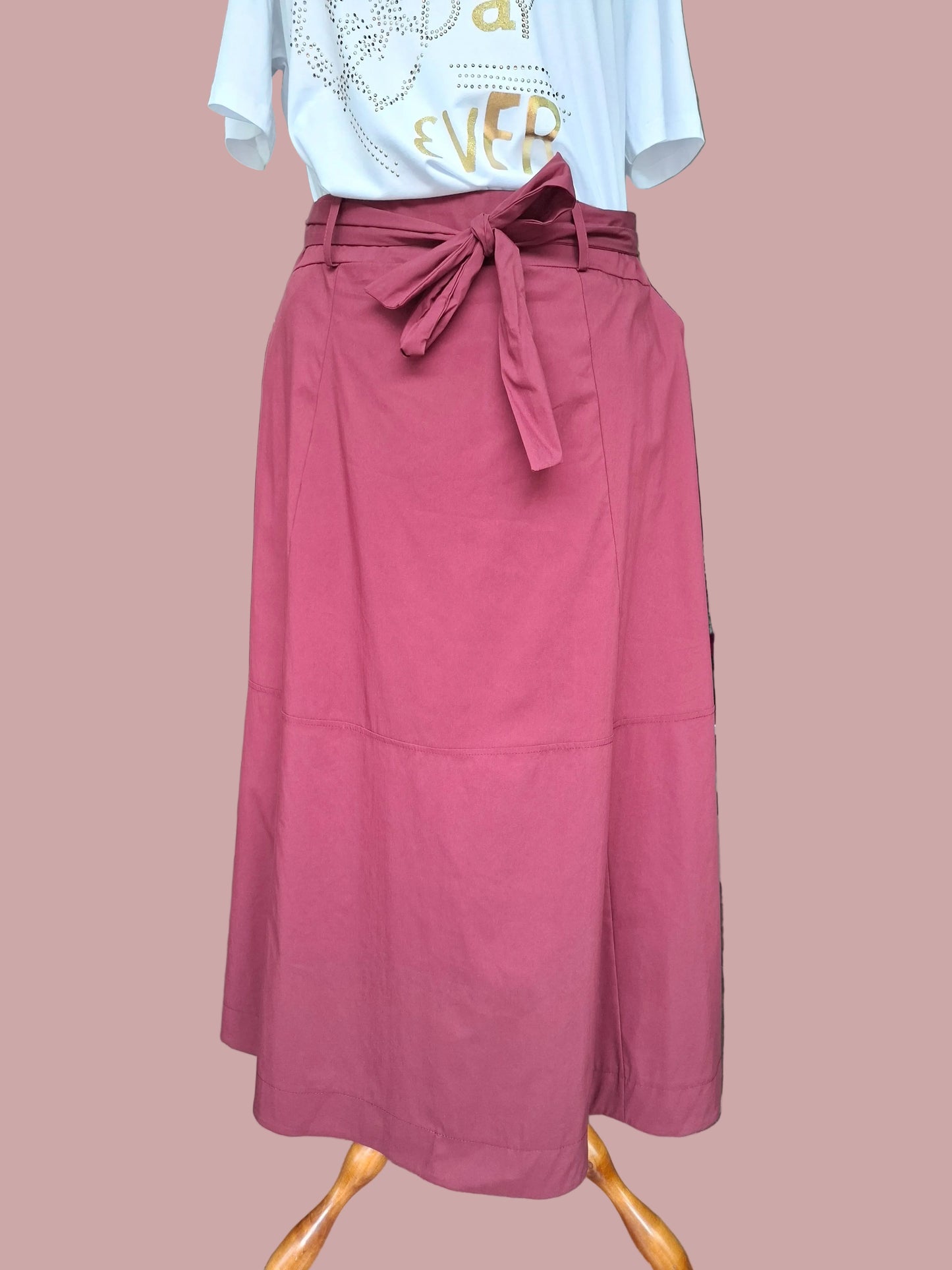 Gonna Midi in Viscosa con Tasche e Cintura