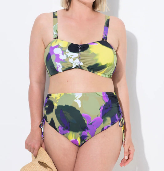 Bikini con fiori, spalline regolabili, arricciatura e slip a vita alta