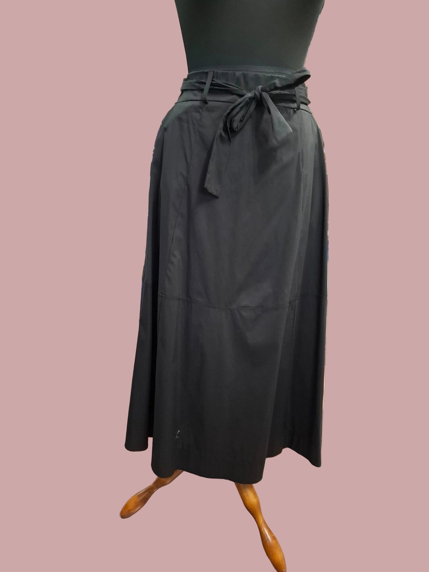Gonna Midi in Viscosa con Tasche e Cintura